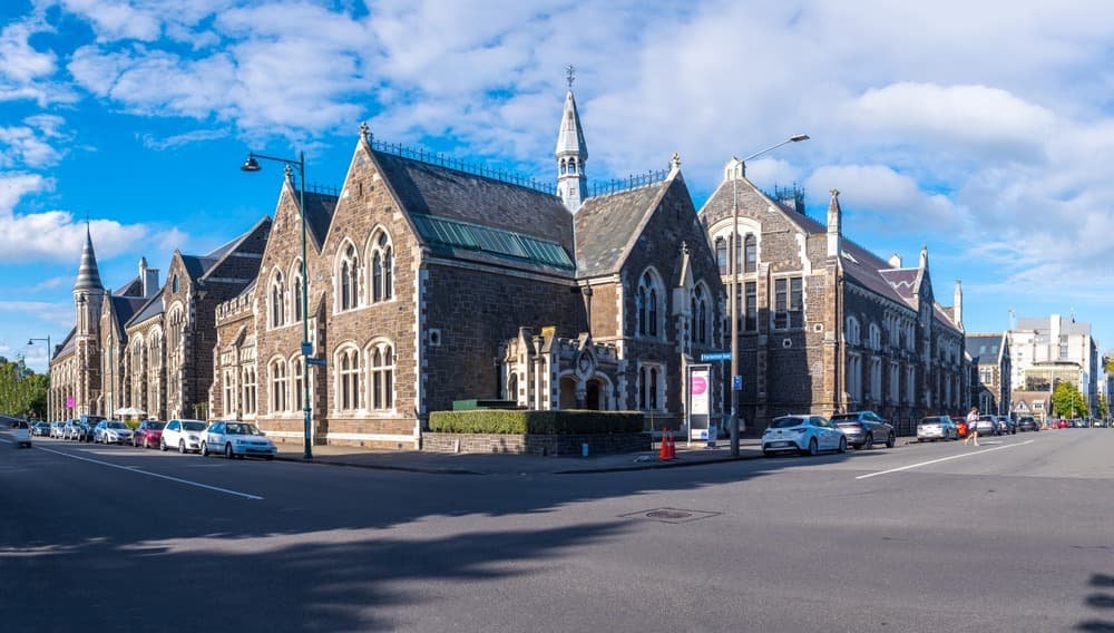 shutterstock 2276975439 christchurch